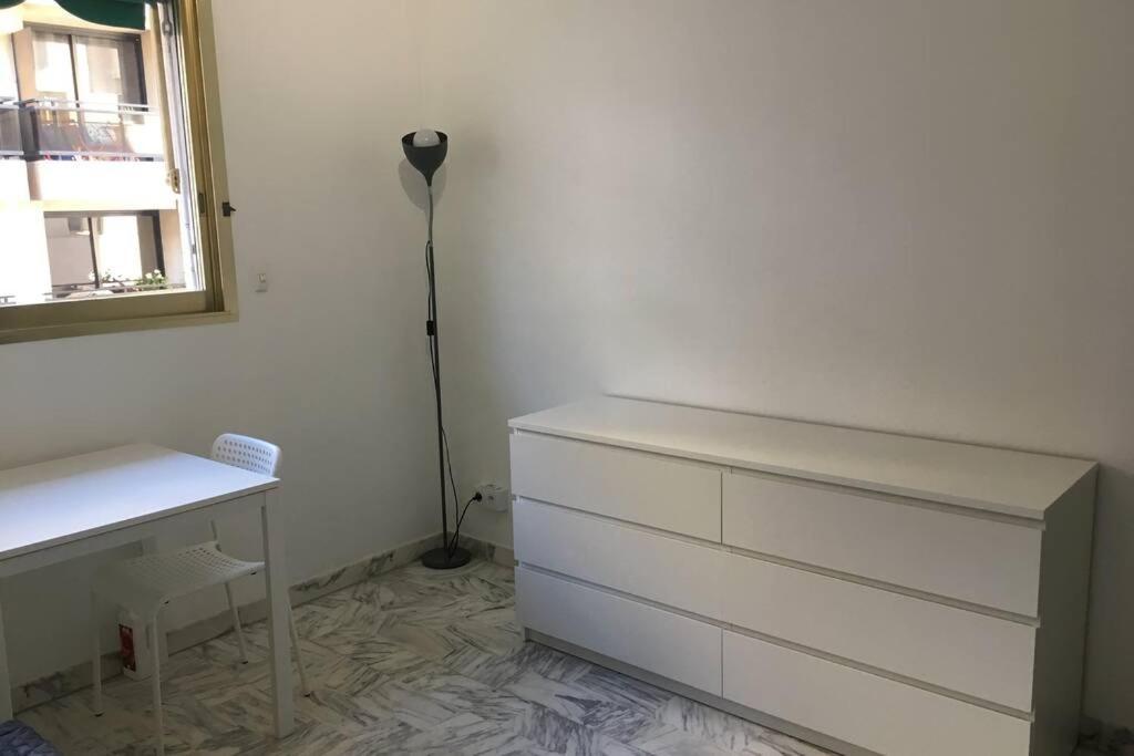 Studio Meuble Proche Plages Et Vieille Ville Antibes Ngoại thất bức ảnh